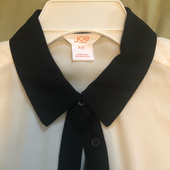 TWO FOR ONE BLOUSES - Picture 5 of 6